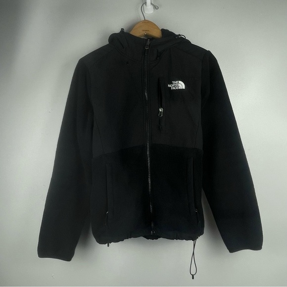 The North Face Denali Jacket Womens Small Black Hooded Polartec Fleece Gorpcore - Picture 1 of 5
